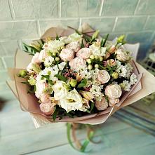 Букет цветов из:  Альстромерии, Розы и Хризантемы #REPLACE_PRED# Шкуринской