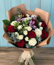 Букет цветов из:  Розы и Альстромерии в Шкуринской