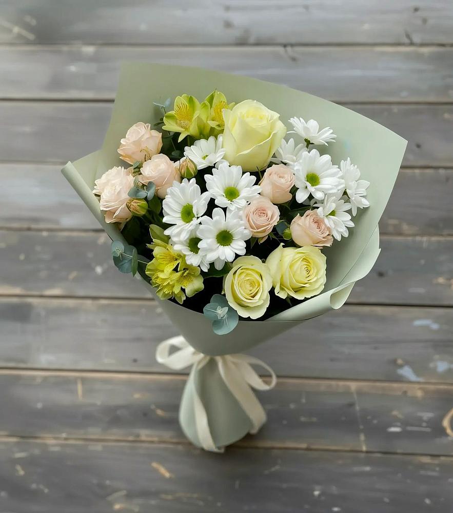 Букет цветов из: Альстромерии, Розы и Хризантемы в Шкуринской