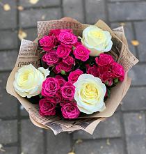 Букет цветов из:  Розы #REPLACE_PRED# Шкуринской