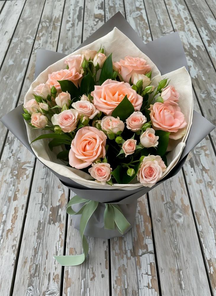 Букет цветов из: Розы в Шкуринской