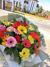 Букет цветов из:  Герберы #REPLACE_PRED# Шкуринской