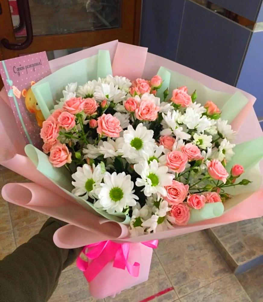 Букет цветов из: Розы и Хризантемы в Шкуринской