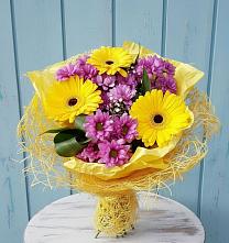 Букет цветов из:  Хризантемы и Герберы в Шкуринской