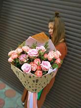 Букет цветов из:  Розы #REPLACE_PRED# Шкуринской