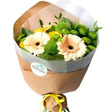 Букет герберы и розы в Шкуринской Букет цветов из: Герберы, Розы и Хризантемы в Шкуринской