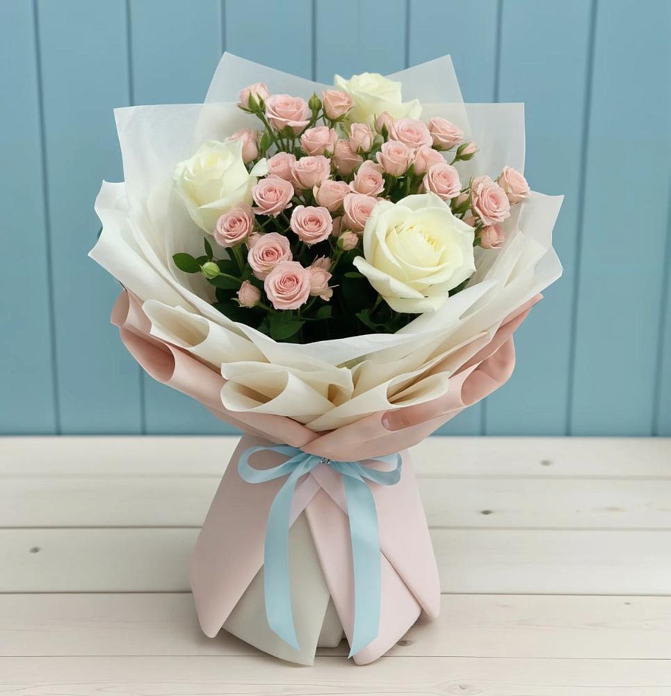 Букет цветов из: Розы в Шкуринской